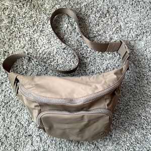 Large Lululemon Sling